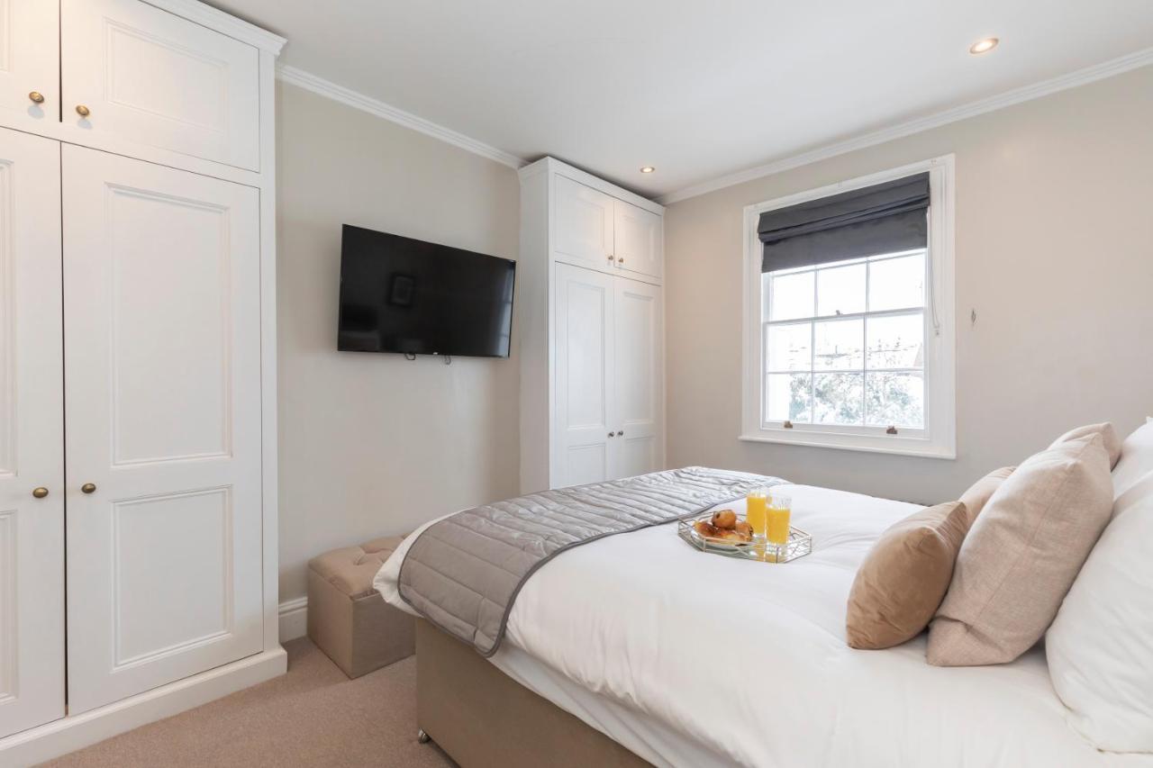 Beautiful 4 Bedroom Home Cheltenham Buitenkant foto